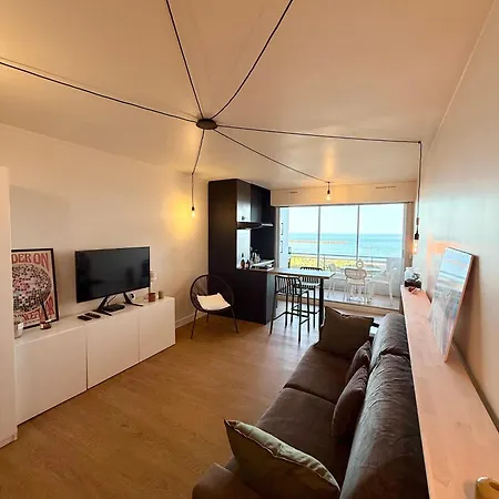Appt Renove - 4 Personnes - Vue - Parking - Rive Droite דירה