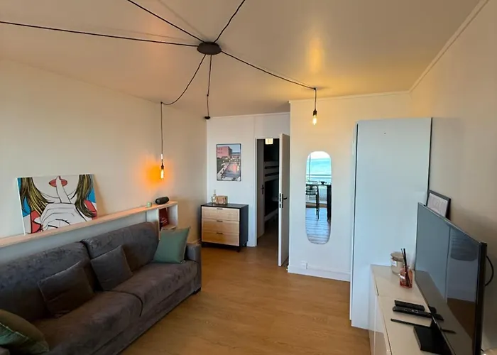 Appartamento Appt Rénové - 4 Personnes - Vue - Parking - Rive Droite